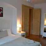 Casa Krone - Piata Sfatului Апарт-отель 3*
