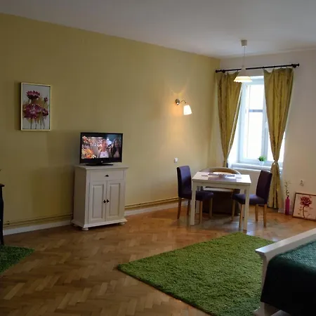 アパートホテル Casa Krone - Piata Sfatului ブラショフ