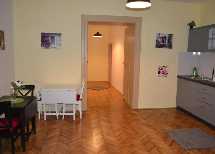 Aparthotel Casa Krone - Piata Sfatului 3*