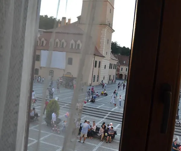 Casa Krone - Piata Sfatului Ξενοδοχείο με διαμερίσματα Μπρασόβ