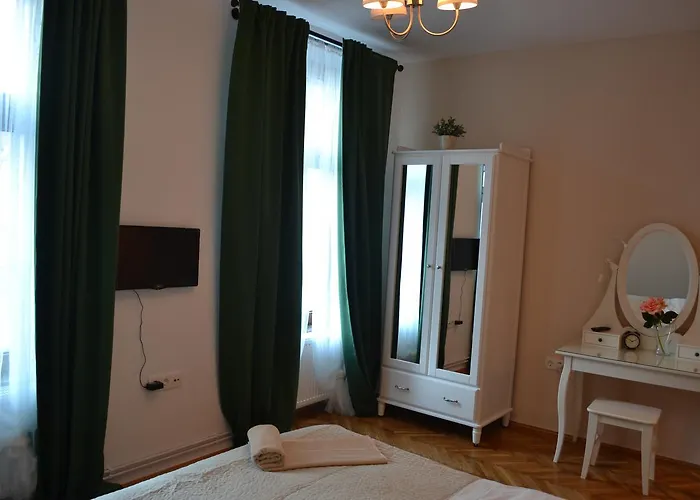 Casa Krone - Piata Sfatului Ξενοδοχείο με διαμερίσματα Μπρασόβ