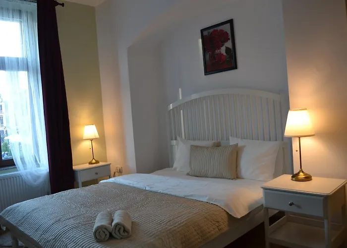 Casa Krone - Piata Sfatului Aparthotel Brasov