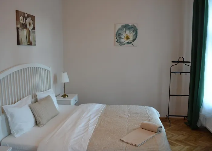 Aparthotel Casa Krone - Piata Sfatului