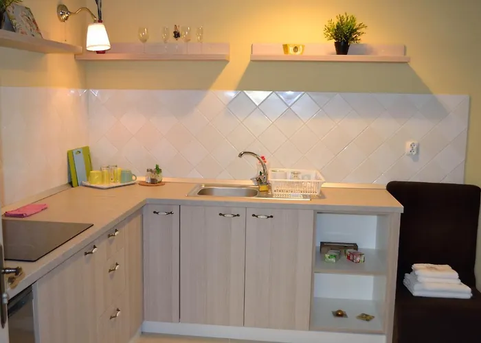 Ξενοδοχείο με διαμερίσματα Casa Krone - Piata Sfatului Μπρασόβ