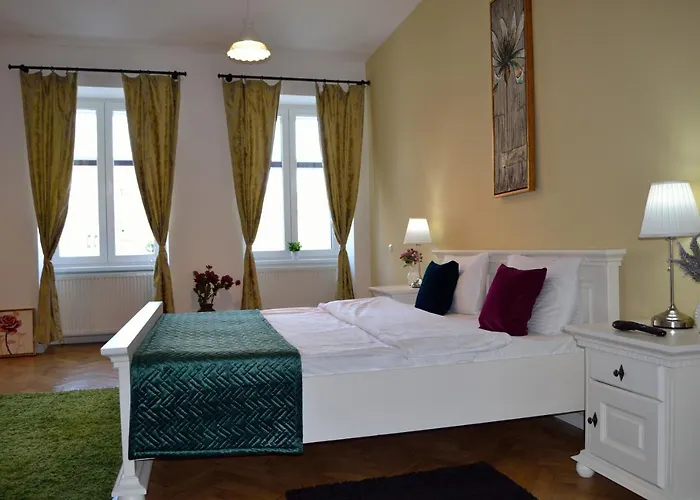 Casa Krone - Piata Sfatului Ξενοδοχείο με διαμερίσματα Μπρασόβ