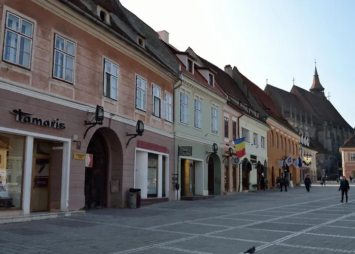 Апарт-готель Casa Krone - Piata Sfatului 3*